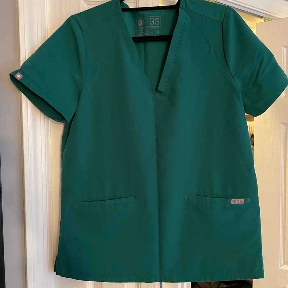 FIGS Casma Hunter Green Scrub top
